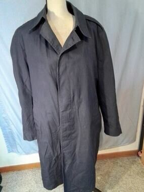 Trench Coat. Navy Blue Vintage